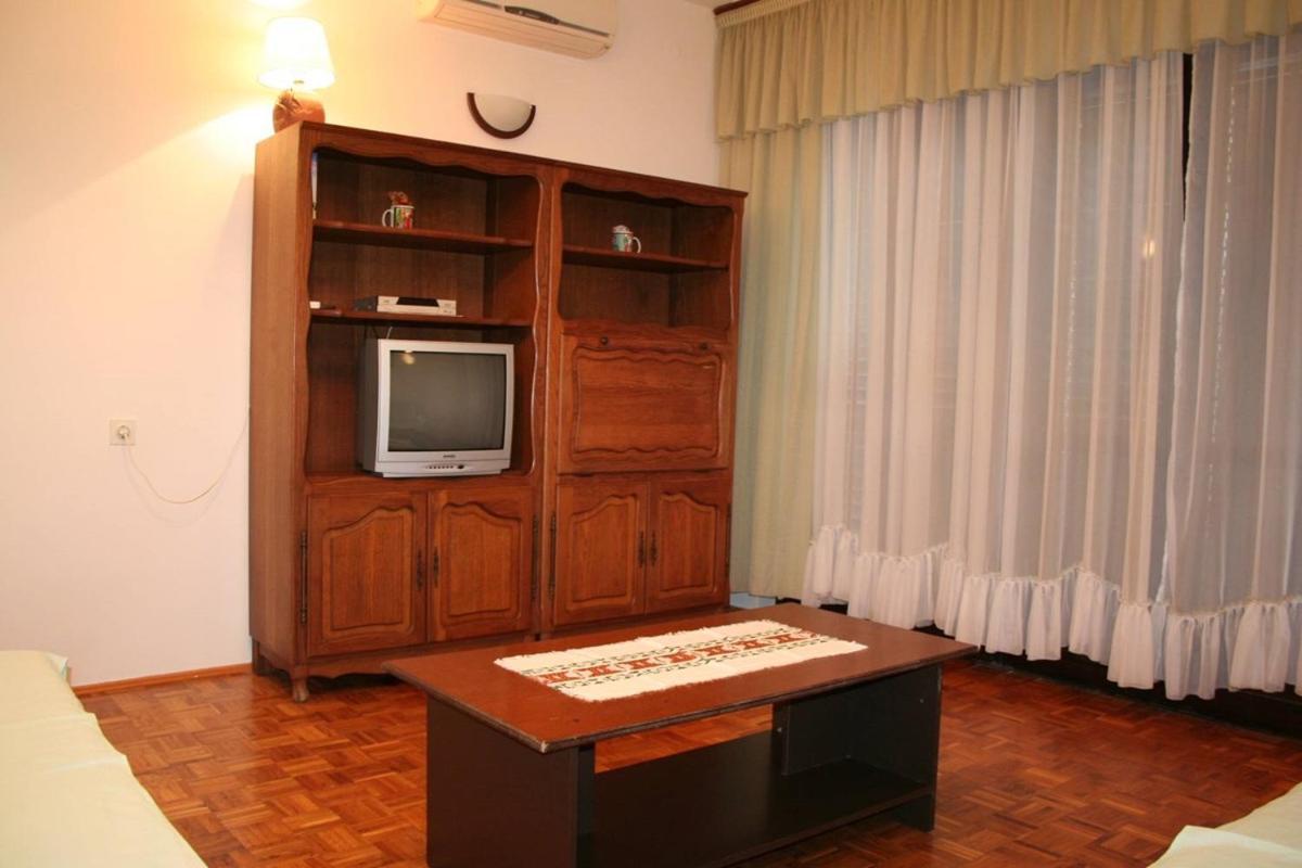 Apartments Susy Pola Esterno foto