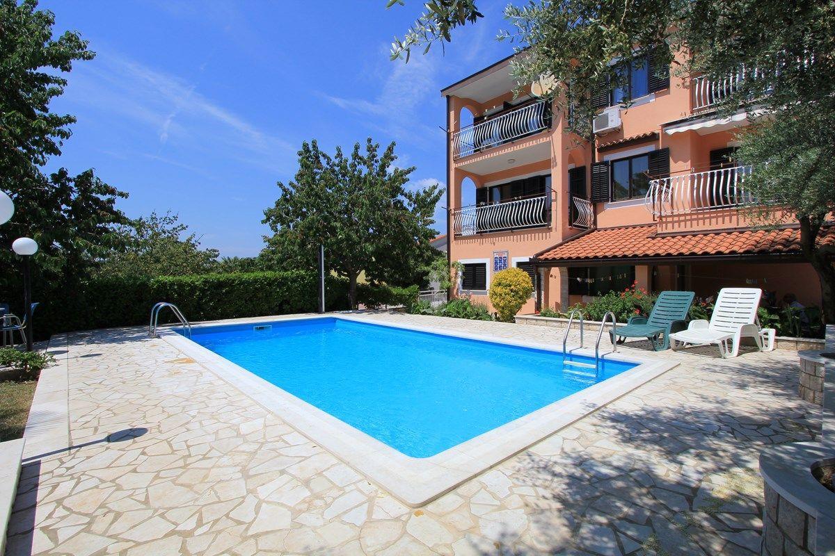 Apartments Susy Pola Esterno foto